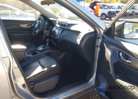 2015 Nissan Rogue S z USA, uszkodzony, nr VIN KNMAT2MT5FP520285